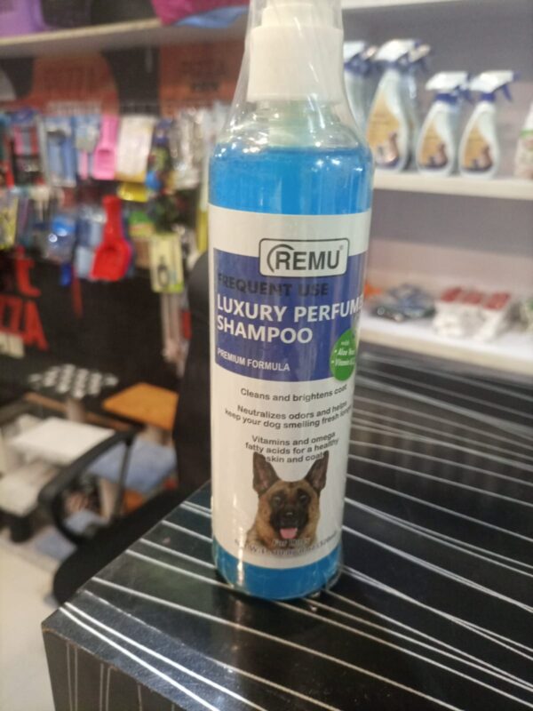 Remu Luxury Perfume Dog Shampo